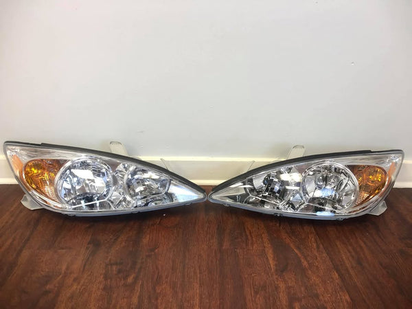 02-04 Toyota Camry Headlights- Brand New