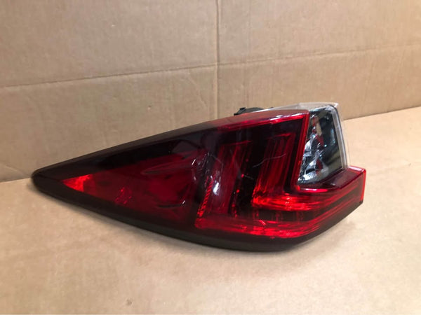 Left Driver Side Outer Tail Light For 16-19 Lexus RX350 RX350L RX450h