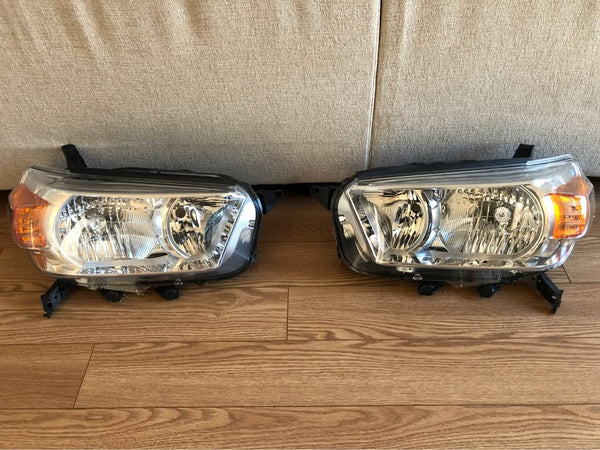 Headlight Set Left & Right For 2010-2013 Toyota 4Runner