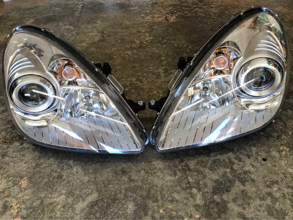 Headlight Set For 2005-2011 Mercedes Benz SLK350 Left Right Halogen with bulb(s)