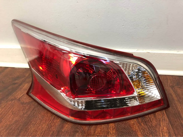 For 2013 2014 2015 Altima 4Dr Sedan Tail Light Brake Lamp 13-15 Left Driver Side