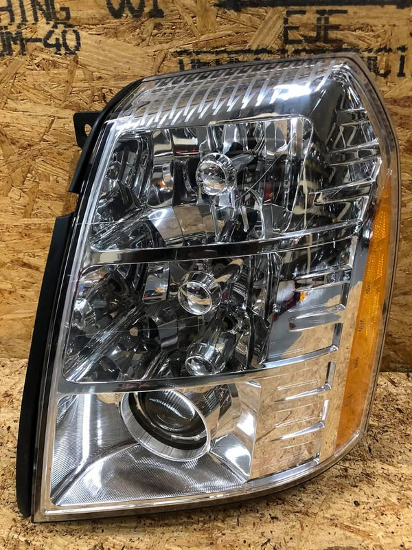 Cadillac Escalade Driver Side Xenon Headlight