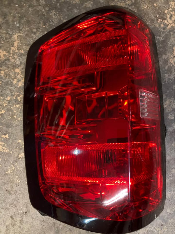 Halogen Tail Light For 2014-2015 Chevy Silverado 1500 Left w/ Bulbs