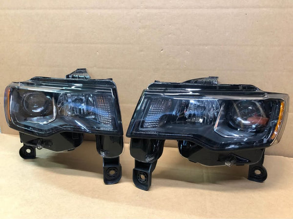 For 2016-2021 Jeep Grand Cherokee Halogen Headlight Black Right & Left Side Pair