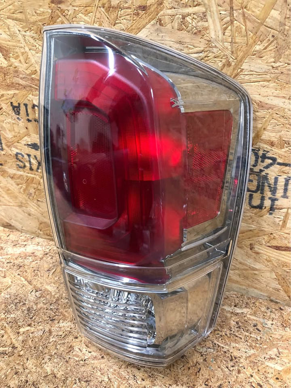 2016-19 Toyota Tacoma Limited Model Right Tail Light Lamp