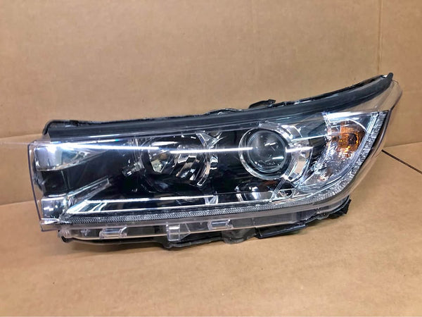 Headlight Fits 17-18 Toyota Highlander And Hybrid Driver Side Halogen Headlamp