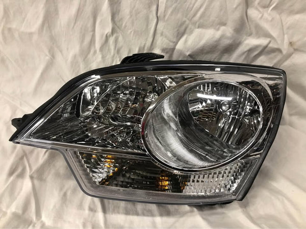 Chevrolet Headlight For 2008-2010 Saturn Vue 2012-2014 Captiva Sport Driver Side w/ bulb