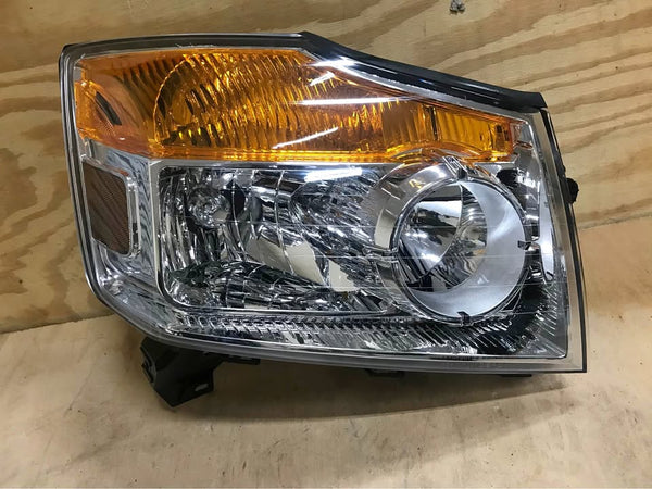 Fits 2008-2013 Nissan Armada Rh Right Passenger Side Headlight New