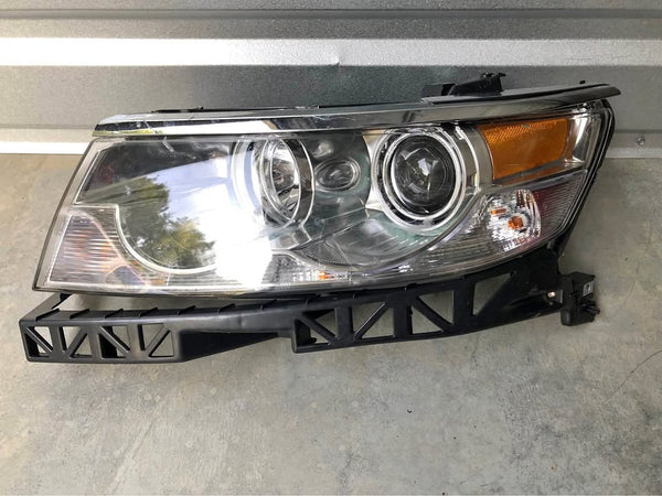 Headlight Fits Lincoln MKZ And Zephyr Halogen Headlamp Left Side