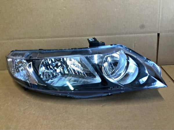 Halogen Headlight Right Passenger Fits Honda Civic Sedan 2009-2011/Hybrid 2006-2011