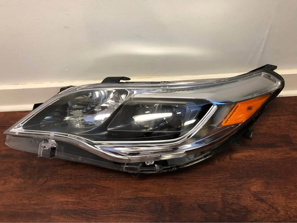 Headlight Halogen Left Driver Side Fits 2013-2015 Toyota Avalon/Hybrid