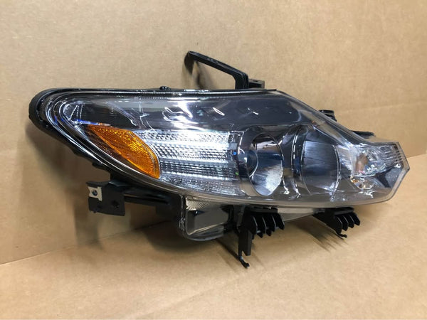 2009-2014 Nissan Murano Headlamp Passenger Right Housing Halogen Headlight Assembly