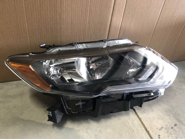 Headlight Halogen W/LED DRL Right Passenger Fits 2017-2020 Nissan Rogue And Hybrid Models