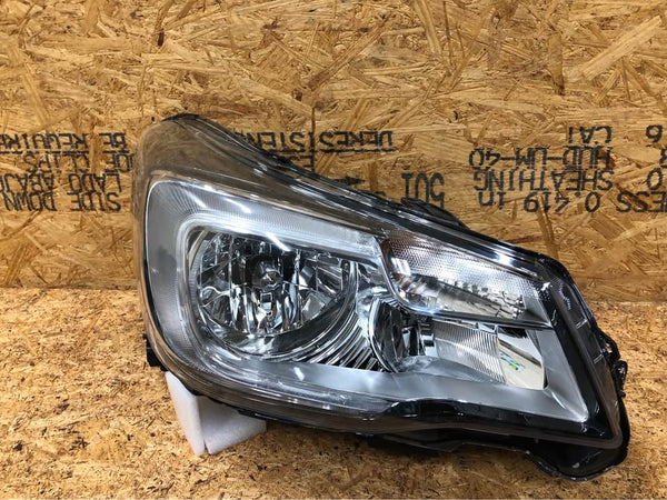 Headlight Halogen Right Passenger For 2017-2018 Subaru Forester