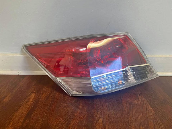 Tail Light Rear Left Driver Assembly Fits 2008-2012 Honda Accord 4-Door Sedan